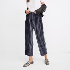Madewell pleated velvet pull on pants